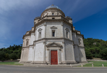 Fototapeta na wymiar The Tempio di Santa Maria della Consolazione in Todi, Umbria, Italy