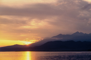 Sonnenuntergang am Rinjani, Lombok - Aufnahmestandort Gili Terawangan