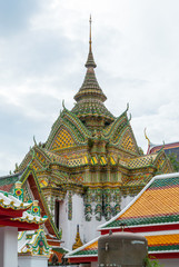Fototapeta premium Details of pagoda at Wat Phra temple, Bangkok