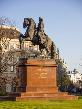 Building of government in Budapest