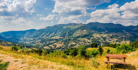 Panorama de la campagne du Cantal