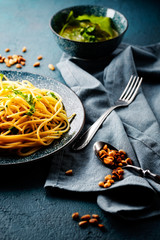spagetti mit pesto