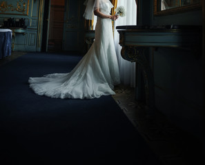 Elegant and classy wedding dress for the bride