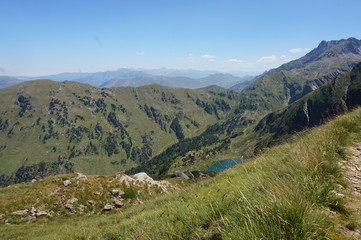 Paysage et lac de montagne