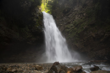 Waterfall © muratutku