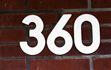 Hausnummer 360