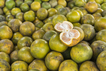 Fresh oranges fruit