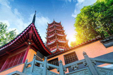 Fototapeta na wymiar Temple and pagoda