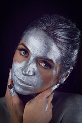 Silver Metallic Make-up