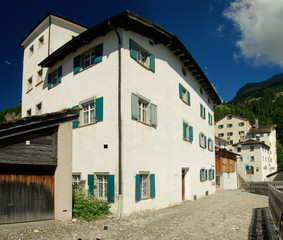 Fototapeta na wymiar Alpine village of Splügen, Grisons