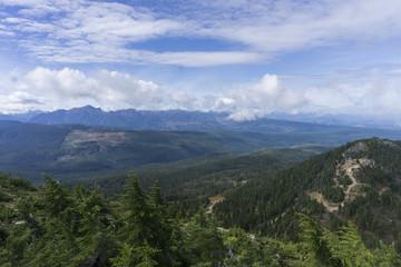 Fototapeta na wymiar Beautiful views from the top of Mount Washington, British Colombia, Canada