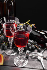 wine and grapes on the table