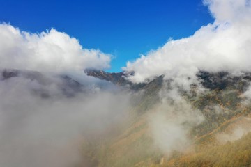 日本アルプスの登山口のひとつ、一の沢を空撮