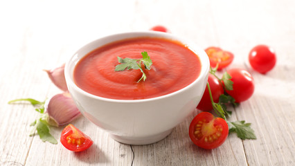 bowl of tomato soup