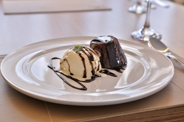 Petit gateau dessert