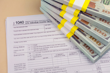  U.S. Individual income tax return. tax 1040. business accounter work with taxes