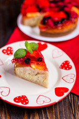 Cake with jelly and berries