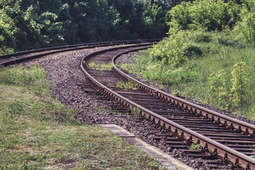 dwa tory na ostrym górskim zakręcie przed remontem © Jarek Witkowski