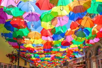 Fototapeta na wymiar ポルトガル　カラフルな傘