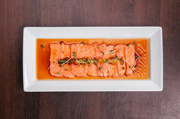 Fresh salmon tataki with hamemade ponzu sauce
