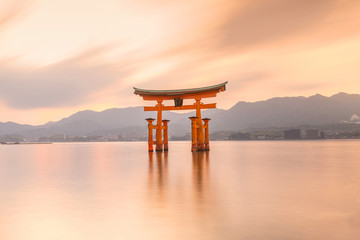 Miyajima Island, The famous Floating Torii gate - obrazy, fototapety, plakaty