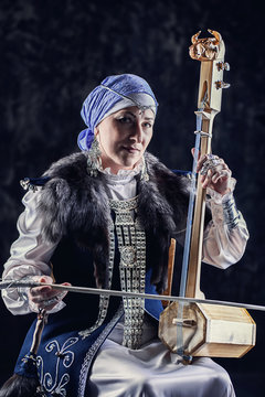 music of ancient violon