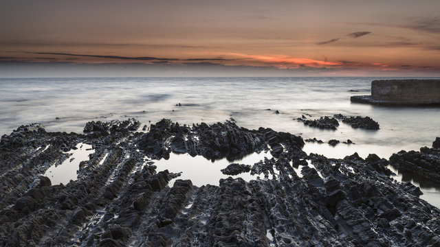 Paesaggio marino al tramonto 