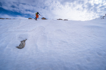 Fototapeta na wymiar Hiking in the snow