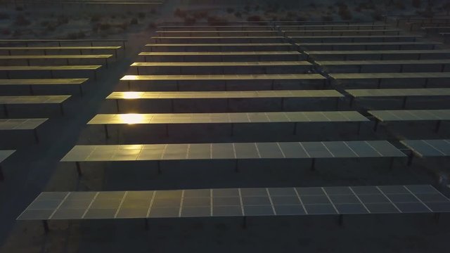 Sustainable Energy in the Desert - Solar Power and Wind Energy Generators