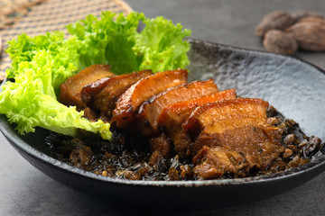 steamed pork with preserved mustard