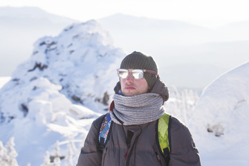 Fototapeta na wymiar Man on Mountain range Zyuratkul