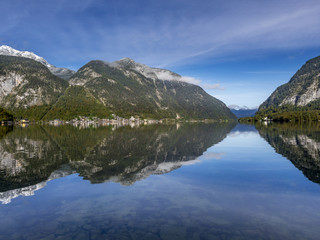 Fototapeta na wymiar Lake Hallstatt, Salzkammergut, Austria, Europe