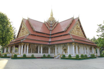 Fototapeta na wymiar Temple in Laos