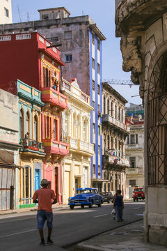 Havanna, Altstadt, Oldtimer, Leute