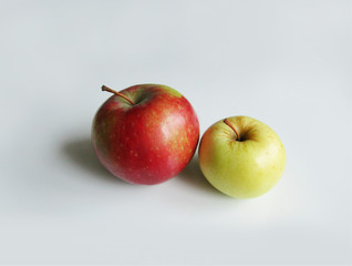red and green apples isolated on white background