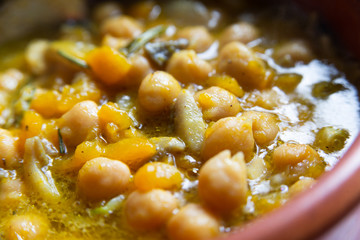 Zuppa di ceci, funghi e zucca, vegetarian food