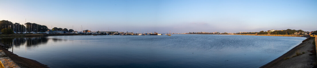 Fototapeta na wymiar Harbor Panorama