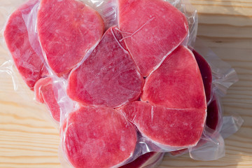 vacuum packed tuna steaks