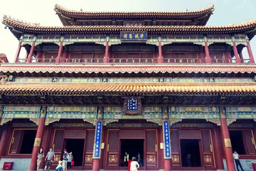 Foto op Canvas Tourists visiting the Tibetan temple in Beijing © lapas77