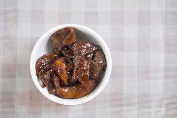 Fried pork liver with sugar