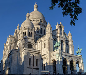 Fototapeta na wymiar Montmartre sacre coeur basilica, Paris, France