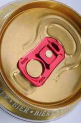 Ring Pull Can Close Up