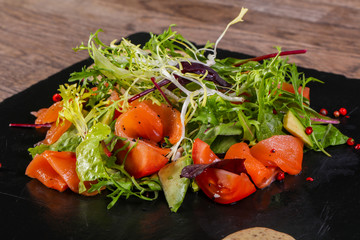 Salad with salmon and avocado