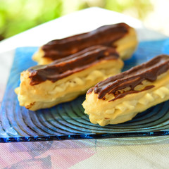 Gefüllte Liebesknochen