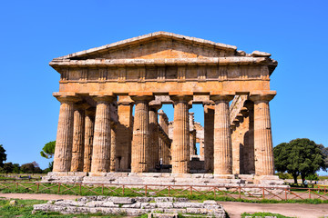 the temple of Neptune It was built in the Doric order around 460–450 BC Paestum Italy