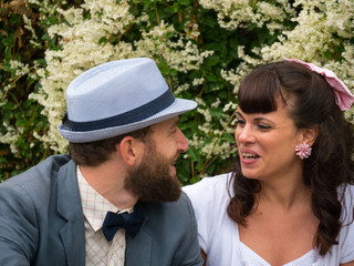 Jeune couple amoureux