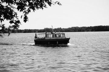 Island Boat Shuttle 