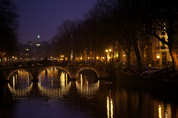 Fototapeta na wymiar Amsterdam Canal at twilight