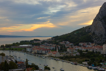 Fototapeta na wymiar Sunset in Omis, Croatia