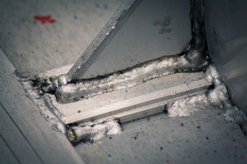 Aluminium alloy weld